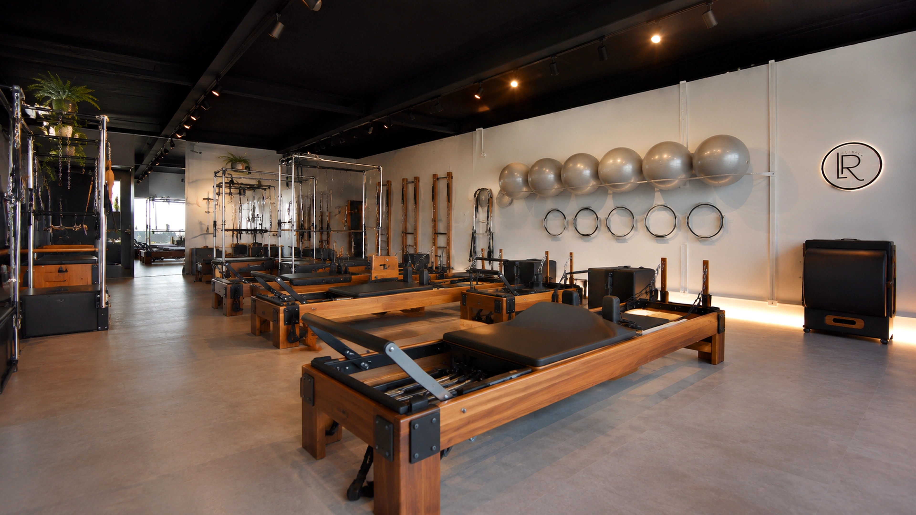 Studio Inovar com estrutura premium de Pilates